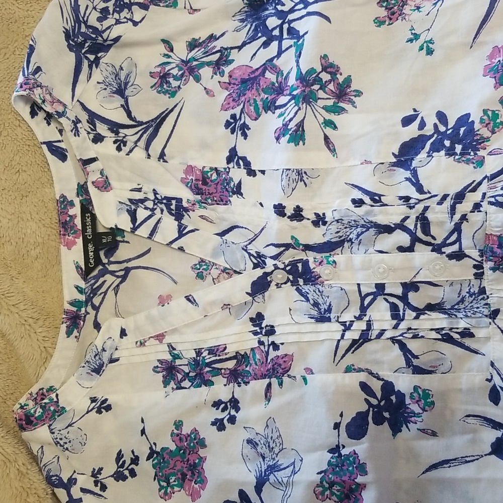 Tunic blouse - Picture 4 of 5